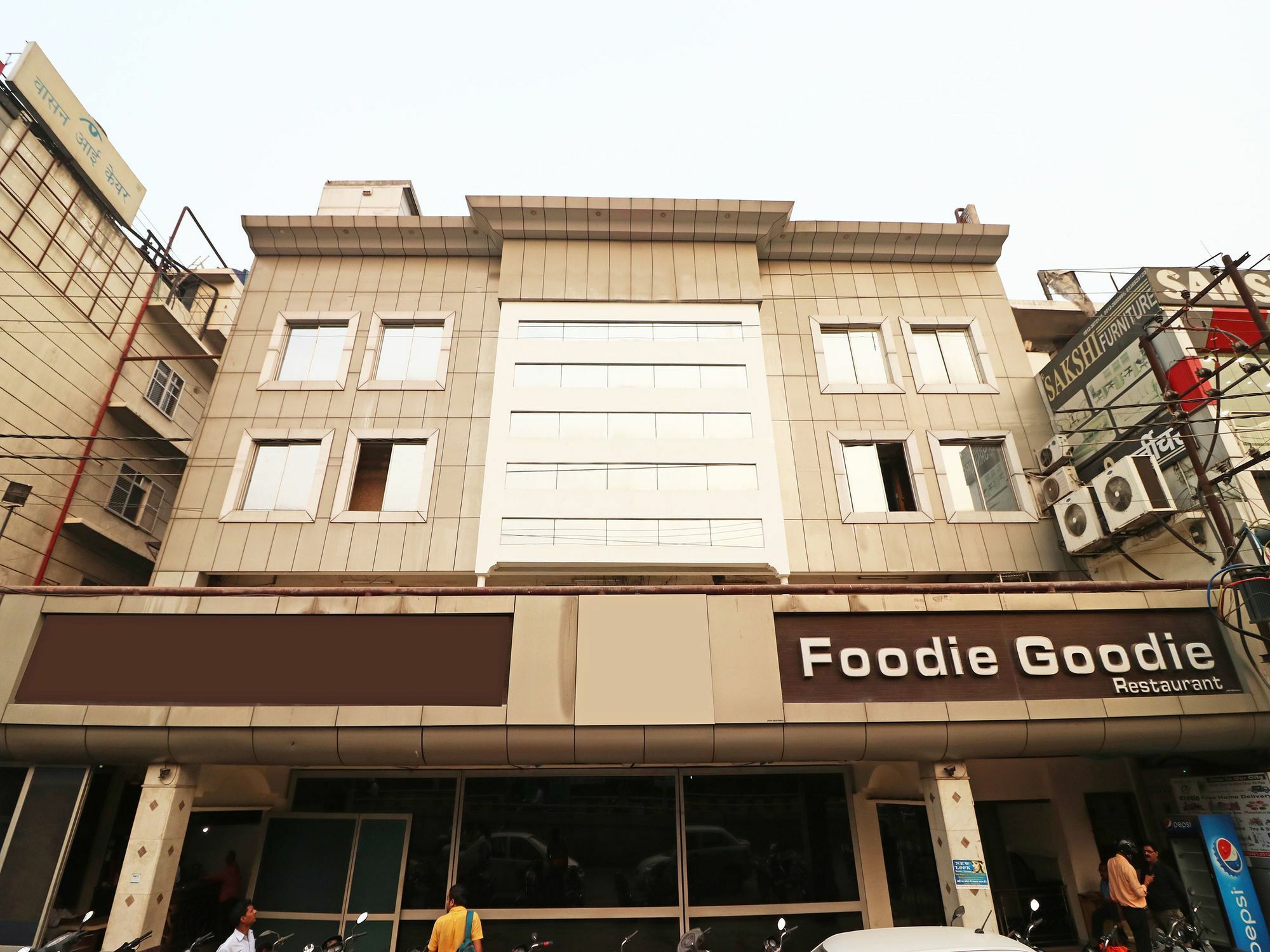 Hotel Deep Kanpur Exterior photo